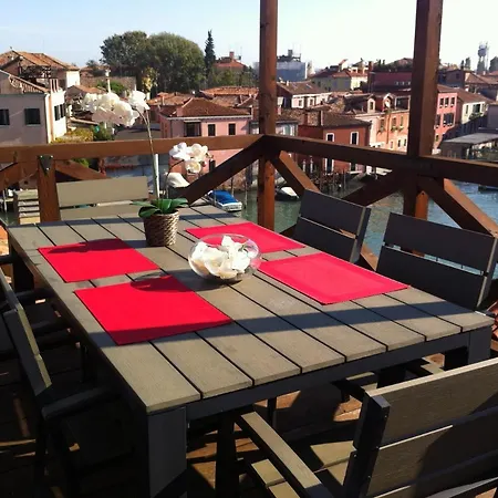 Castello Di Godego Sleeps 2 Air Con Wifi 아파트 베니스